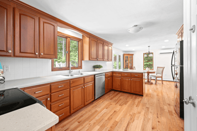 10 McKinney Dr - SOLD!, Hudson, NH