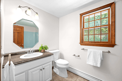 10 McKinney Dr - SOLD!, Hudson, NH