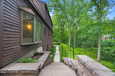 9 Checkerberry Ln, Bedford, NH