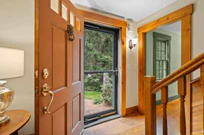 9 Checkerberry Ln, Bedford, NH