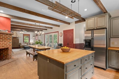 1766 Ashley Dr, Westminster, MD