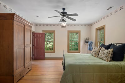 1766 Ashley Dr, Westminster, MD