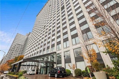 320 Fort Duquesne Blvd., 4G, Pittsburgh, PA