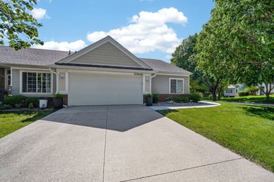 7730 Wistful Vista Dr., 401, West Des Moines, IA