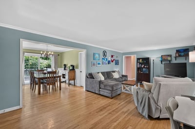 2209 Hillside Ave., West Des Moines, IA
