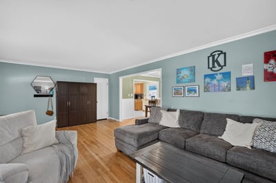 2209 Hillside Ave., West Des Moines, IA