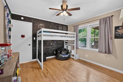 2209 Hillside Ave., West Des Moines, IA