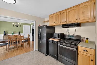 2209 Hillside Ave., West Des Moines, IA