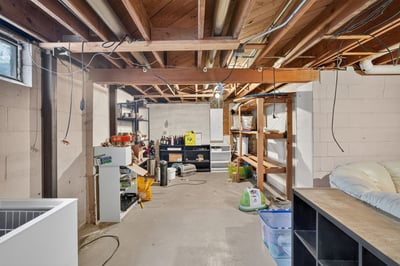 2209 Hillside Ave., West Des Moines, IA