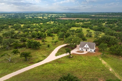 105 Colette Ln, Blanco, TX