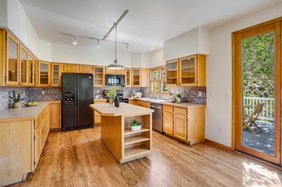 9 Eagle Nest Lane, Lyons, CO