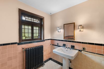 7332 Country Club DR, Saint Louis, MO