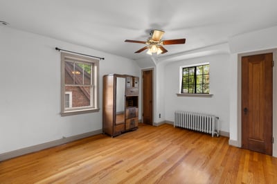7332 Country Club DR, Saint Louis, MO