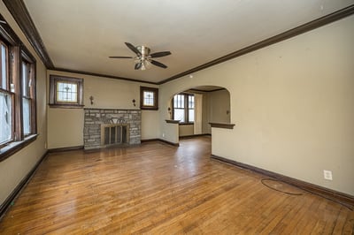 817 Abston Ave, Ferguson, MO