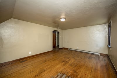 817 Abston Ave, Ferguson, MO