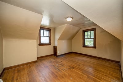 817 Abston Ave, Ferguson, MO