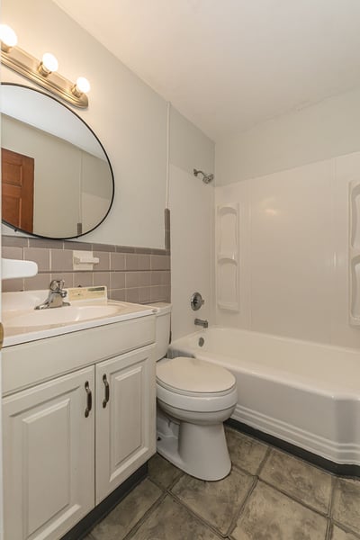 10139 Cabot Drive, Bellefontaine Ngbrs, MO