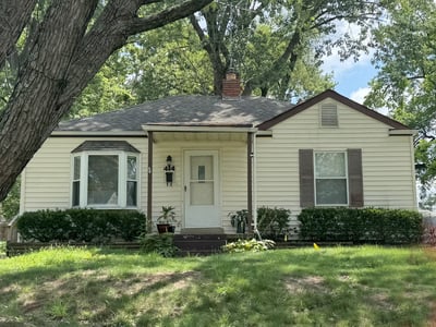 414 Superior Dr, Ferguson, MO