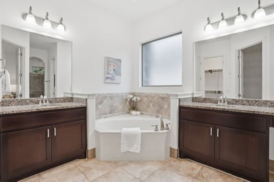 636 Carriage House, Spring Branch, TX