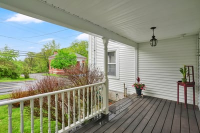 224 College Highway, Southampton, MA