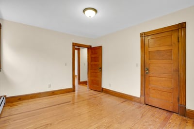 224 College Highway, Southampton, MA