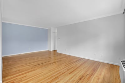 272 Regency Park Dr, Agawam, MA
