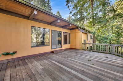 2546 SW Sherwood Drive, Portland, OR