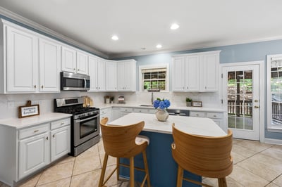 2832 Shady Reach Lane, Charlotte, NC