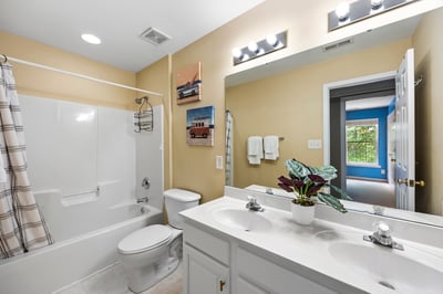 2832 Shady Reach Lane, Charlotte, NC