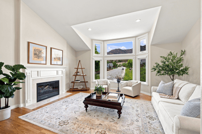 5500 Liverpool Court, Oak Park, CA