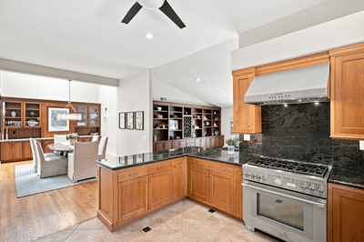 5500 Liverpool Court, Oak Park, CA