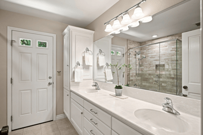 5500 Liverpool Court, Oak Park, CA