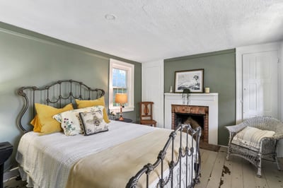 1226 Washington Street, Harpers Ferry, WV