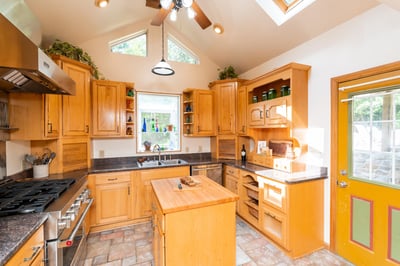2806 Harpers Ferry Rd, Sharpsburg, MD
