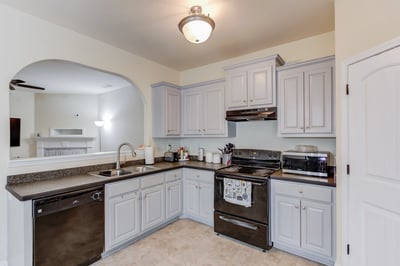 181 Turtle Creek Dr, Winder, GA