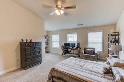181 Turtle Creek Dr, Winder, GA