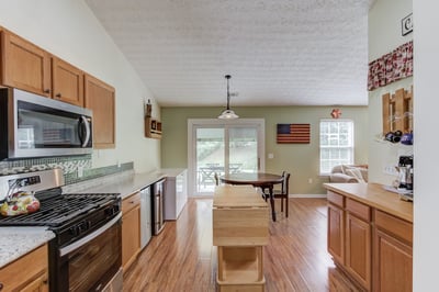 1341 Blazing Star Rd, Lawrenceville, GA