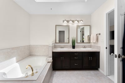 9935 Spring Hill St, Highlands Ranch, CO