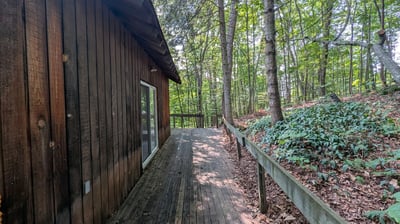 213 Woodland Drive, Huntsville, ON