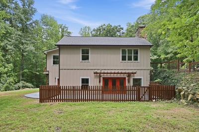2010 Damascus Church Rd, Chapel Hill, NC