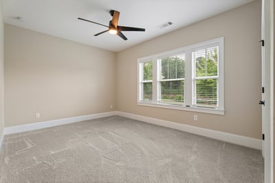 Spacious secondary bedroom!