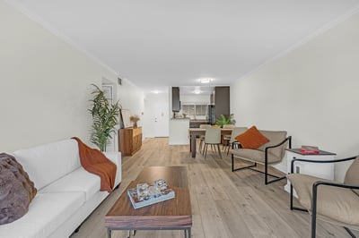 5500 owensmouth ave, 104, los angeles, CA
