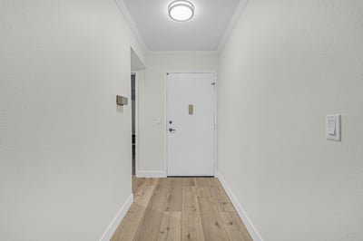 5500 owensmouth ave, 104, los angeles, CA