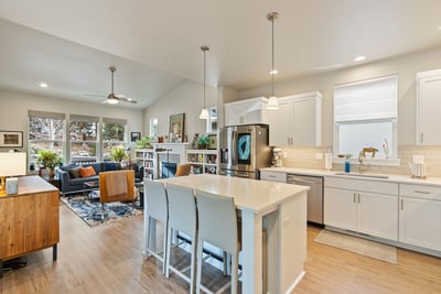 1078 E Black Butte Ave, Sisters, OR