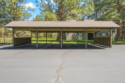 813 E Desperado Trail, Unit 102, Sisters, OR