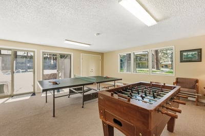 813 E Desperado Trail, Unit 102, Sisters, OR