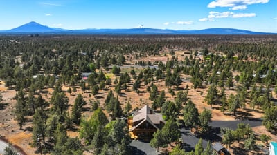 18455 McSwain Drive, Sisters, OR