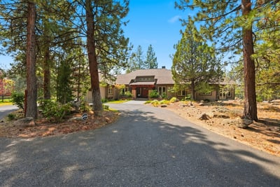 16863 Royal Coachman Drive, Sisters, OR