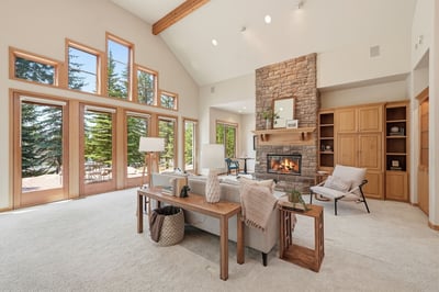 16863 Royal Coachman Drive, Sisters, OR