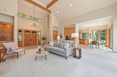 16863 Royal Coachman Drive, Sisters, OR